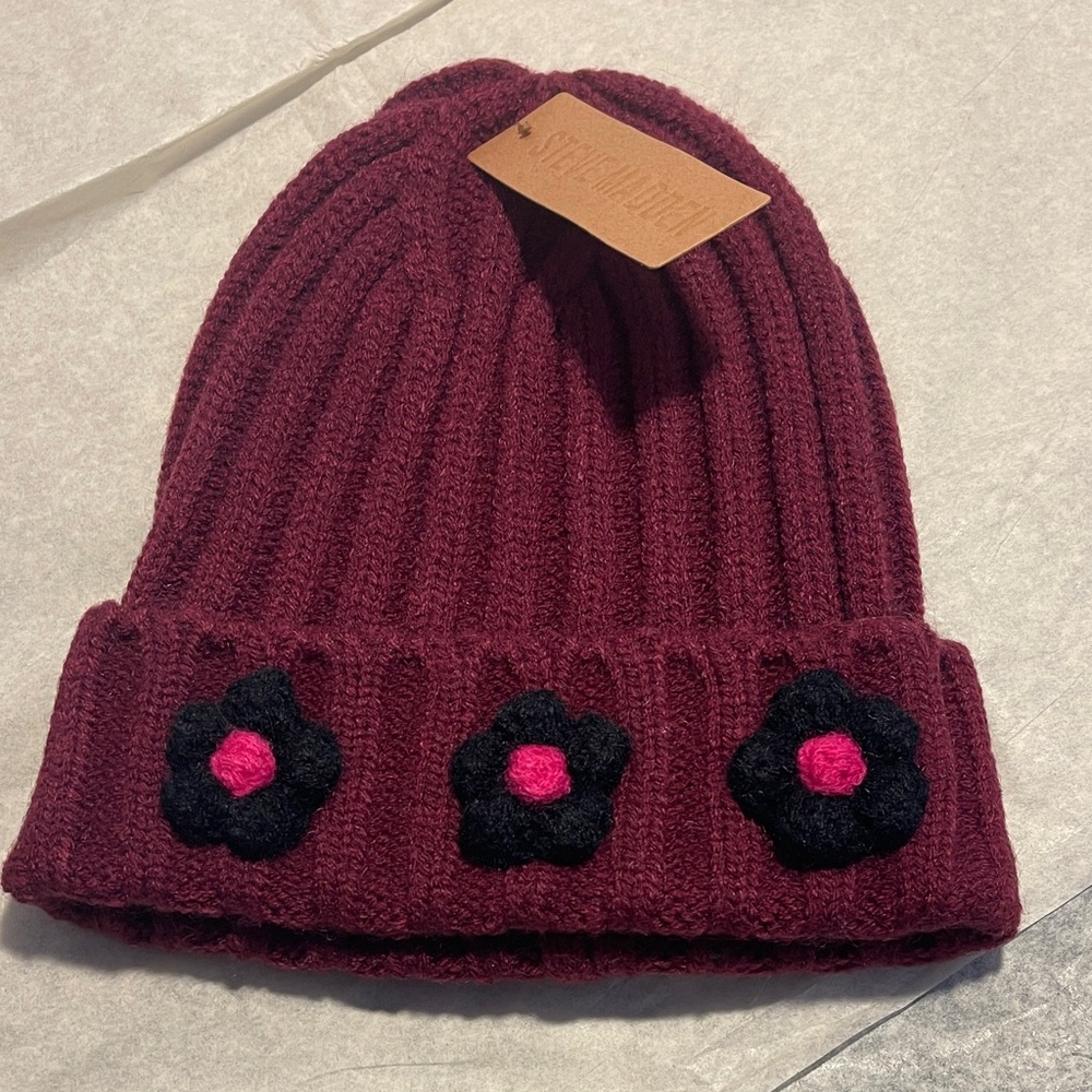 Steve Madden Maroon Knit Hat with Black and Pink Flowers